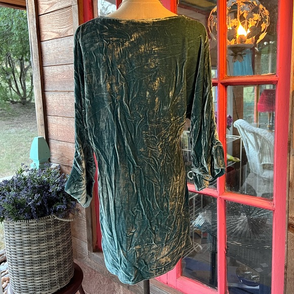 Pat Dahnke Series ‘Romantic Western Wear’ - Picture 9 of 12